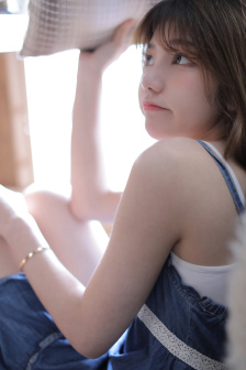 孩童姿势